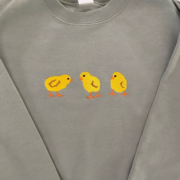 Baby chick Embroidered Sweatshirt - Picture 1 of 3